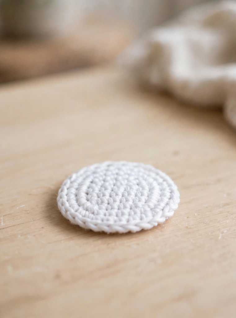 White oval crochet belly patch for the penguin amigurumi